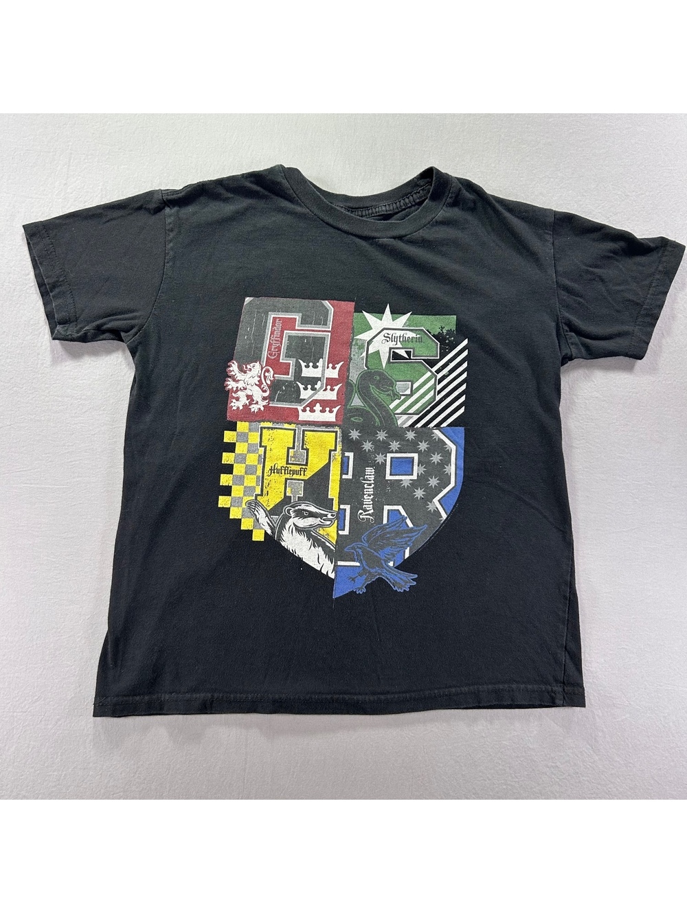 Harry Potter Houses Black Graphic T-shirt Size Youth L